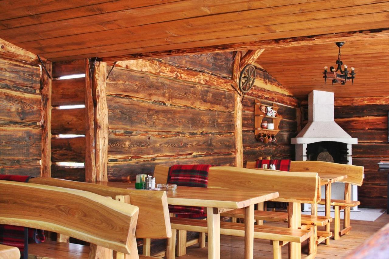 Pod Hradom Restaurant & Pension Topoľčany Εξωτερικό φωτογραφία